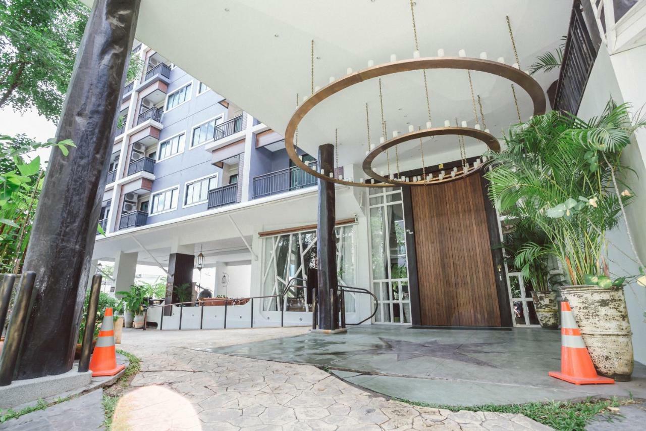 Icheck Inn Residence Τσιάνγκ Μάι Εξωτερικό φωτογραφία